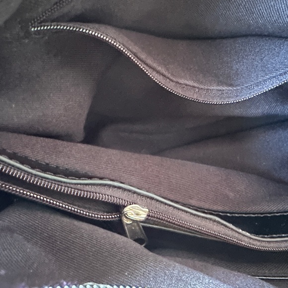 New Purse - Picture 4 of 6